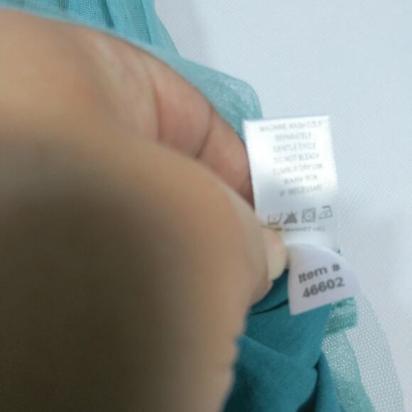 Garnet Hill Kids Blue Tulle Skirt Size M - Picture 6 of 8